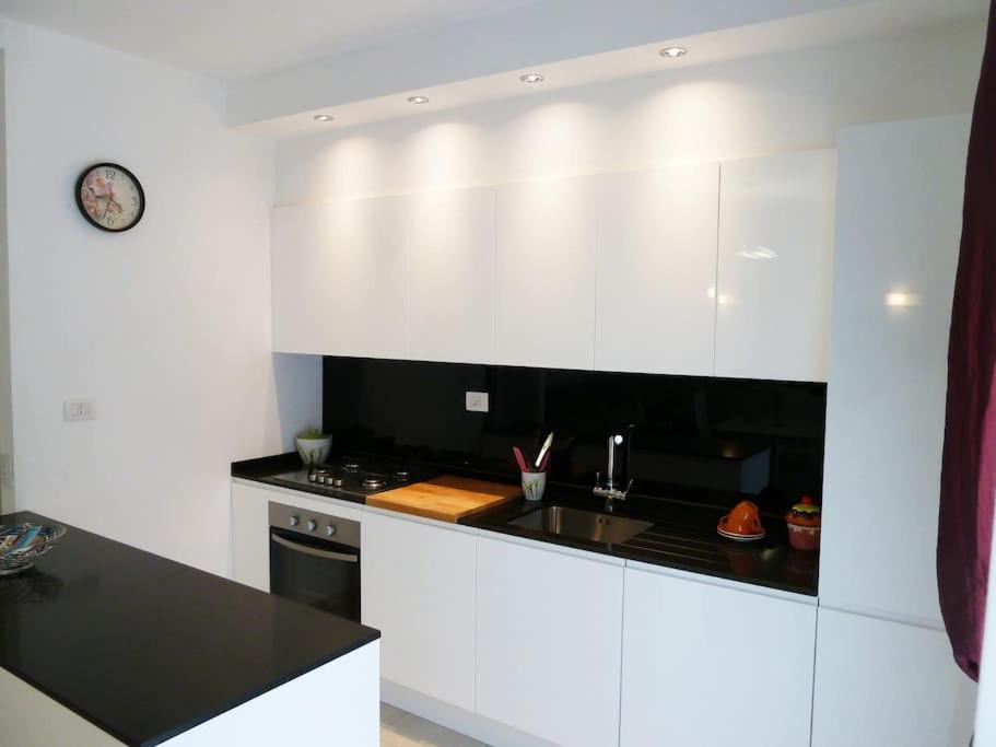 סיינה Modern & Strategic Apartment מראה חיצוני תמונה